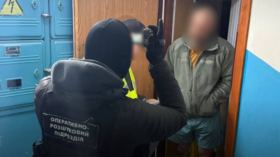 $7000 за «квиток» до Молдови — викрито схему з участю заступника міського голови  