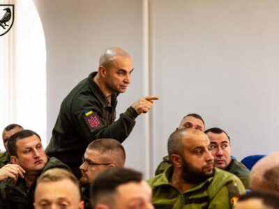 У Національному університеті оборони обговорили формування Штурмових військ  