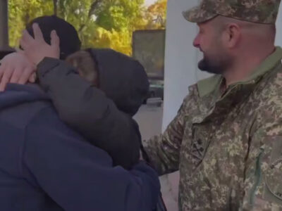 Вважали зниклими безвісти — морські розвідники повернули додому двох українських захисників  