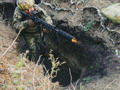 Ворог 53 рази намагався просунутись на Покровському напрямку  