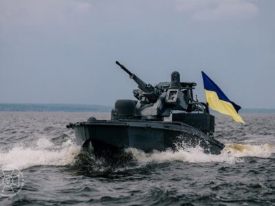 Sea Baby з 10-зарядним «Градом»: СБУ показала нове покоління морських дронів, які били по Кримському мосту