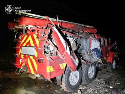 На Харківщині внаслідок повторного удару загинув рятувальник, ще п’ятеро його колег поранені  
