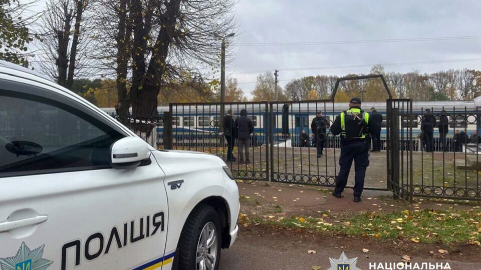 Четверо загиблих та 12 поранених: у Нацполіції розповіли подробиці підриву на станції «Овруч»  