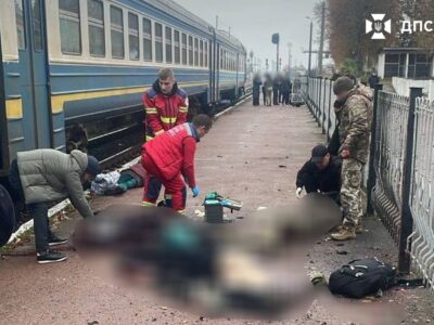 На Житомирщині чоловік підірвав на вокзалі прикордонницю та цивільних