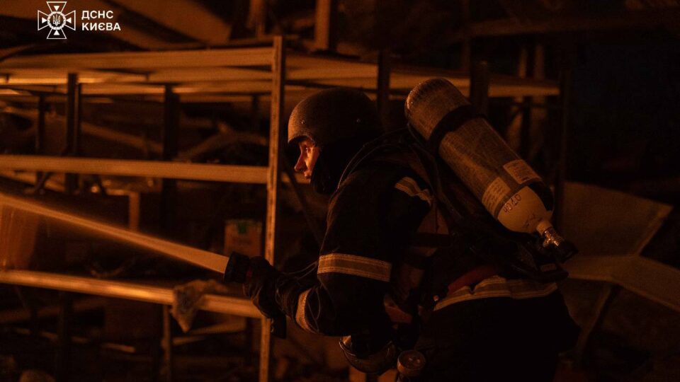 Київ: стало відомо про 9 осіб, котрі постраждали під час нічної російської атаки