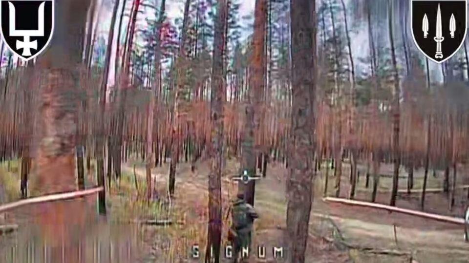 «FPV по обидва боки»: окупант думав, що знайшов сховище — натомість знайшов два об’єктиви