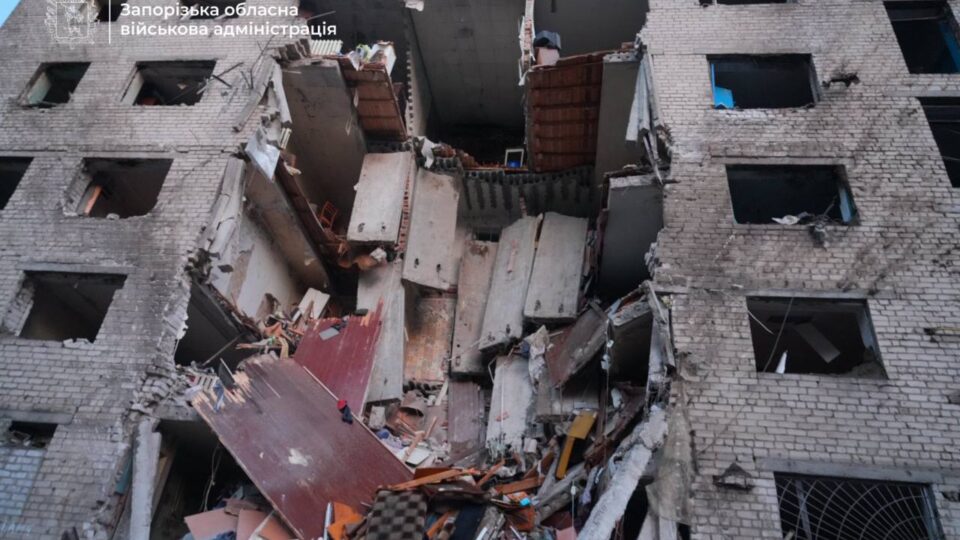 Комбінована атака на Запоріжжя: 11 постраждалих, є влучання у гуртожиток  