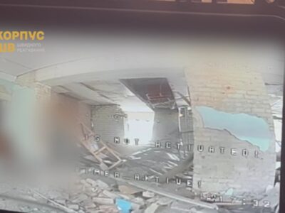 У Покровську наші бійці ліквідували 13 окупантів, чотирьох з них — біля стели