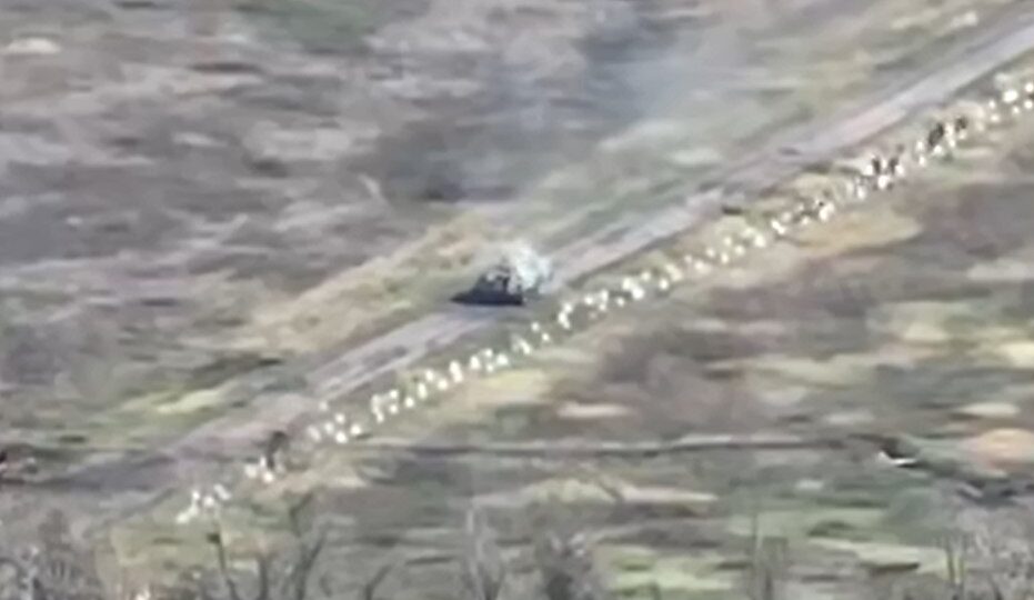 Артилеристи понівечили ворожу бронетехніку і зупинили штурм