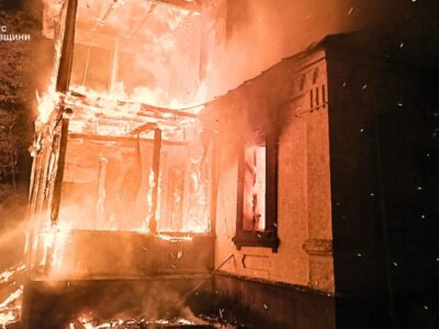 Ворог атакував Бучу: виникла пожежа, є постраждалий  