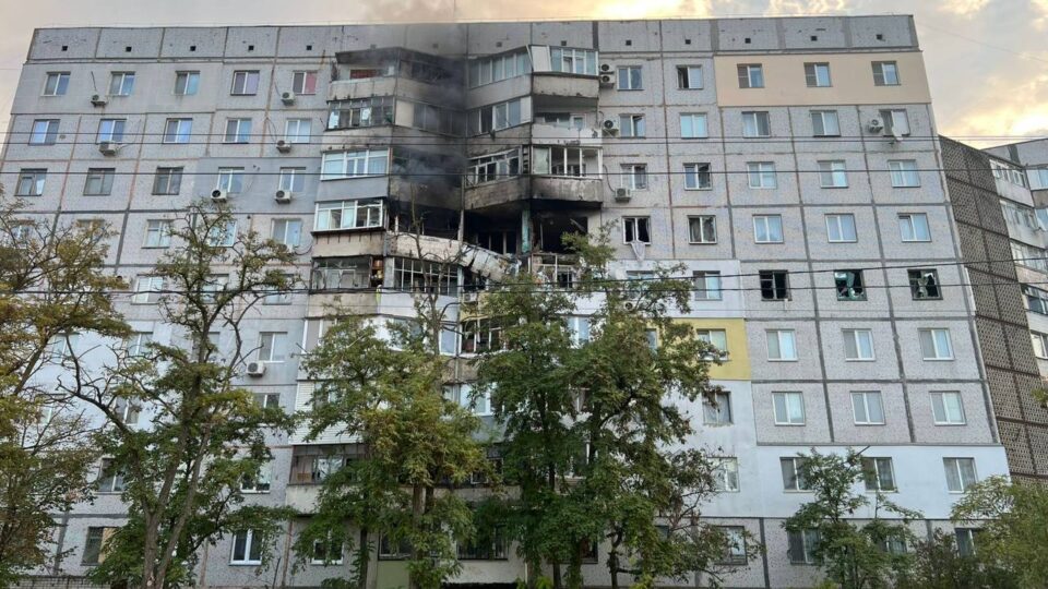 Росіяни атакували жителів Херсона, поранена дитина  