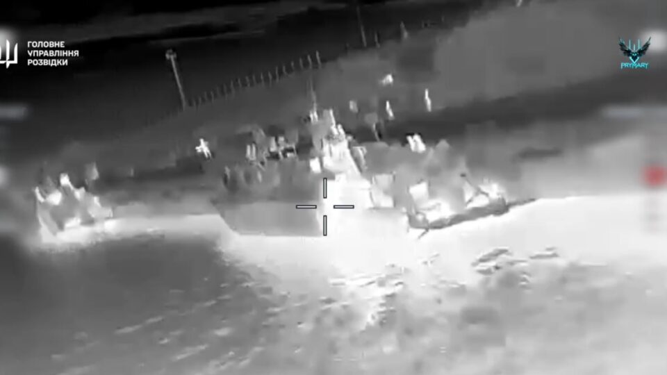 У Криму «Примари» вдарили по російському десантному катеру