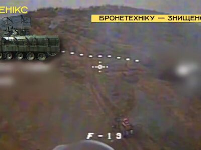 Ворог пішов механізованим штурмом на Костянтинівку: наші дронарі розбили колону техніки  