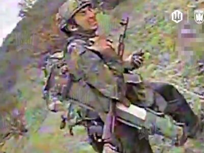 Український FPV влучив окупанту прямо в гранатомет, спровокувавши видовищний феєрверк