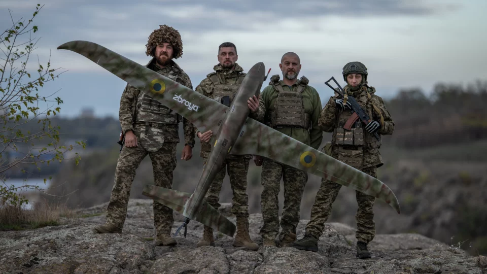 П’ятірка крилатих з «Яструбів»: гострозорі дрони-розвідники прочісують ворожий тил  