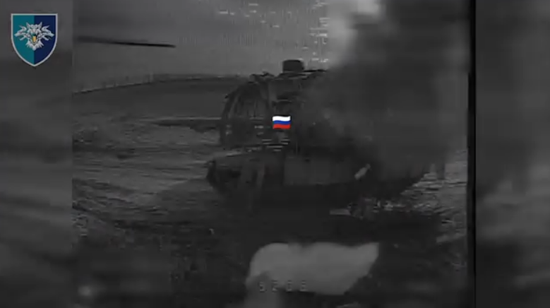 Прийшли і згоріли разом з танком: морпіхи відбили штурм окупантів  