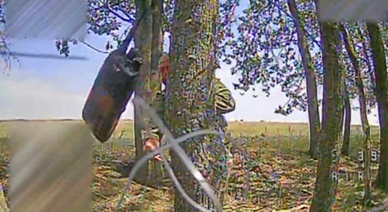 Капці та рації: К-2 опублікувало нову підбірку спроб окупантів протидіяти БПЛА  