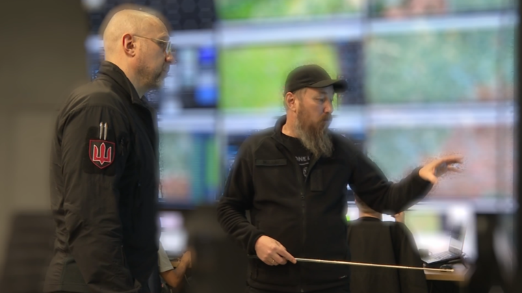 Міністр оборони обговорив потенціал розвитку СБС на командному пункті Сил на Дніпровщині  