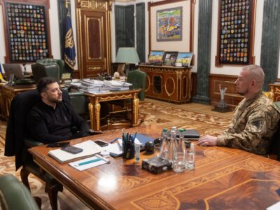 Володимир Зеленський та Павло Паліса обговорили деталі рішення щодо розподілу особового складу між бригадами  