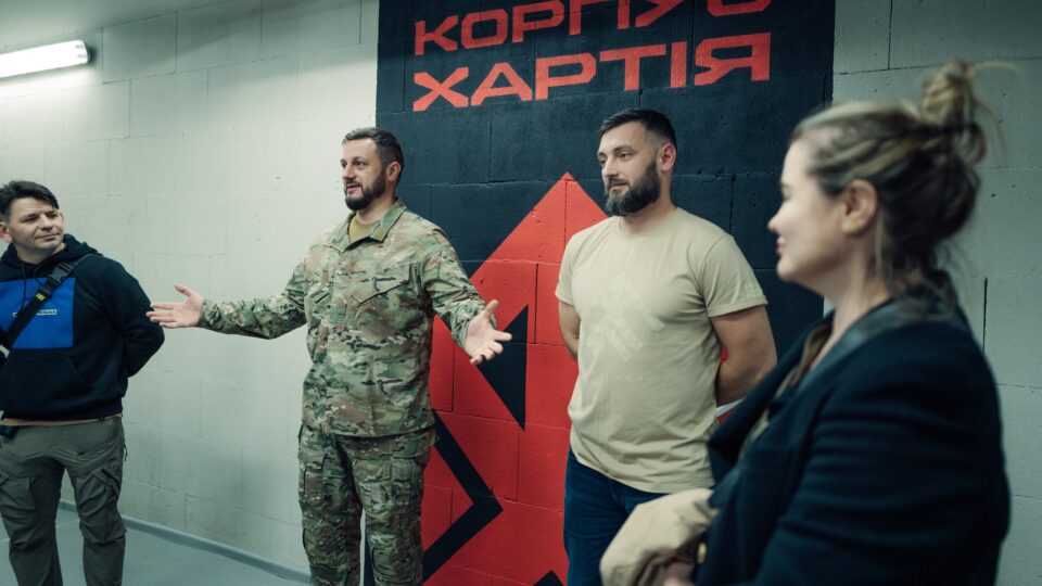 Посли восьми країн НАТО на чолі з представником США відвідали корпус «Хартія»  