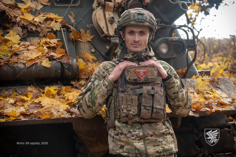 «Снаряд встряг у землю між нами»: сапер 95-ї бригади врятував побратима під шквальним вогнем  
