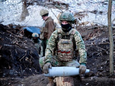 Музикант, водій і фермер: історії артилеристів «Буревію», які б’ють ворога з «Гіацинтів» на Харківщині  