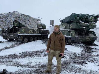 Зенітники проти авіації: історія екіпажу «Бука», який збив два літаки і пережив ракетну атаку  