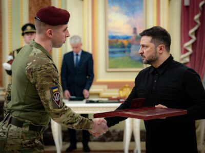 Заступнику командира 95-ї бригади ДШВ Костянтину Ревуцькому присвоєно звання Героя України  