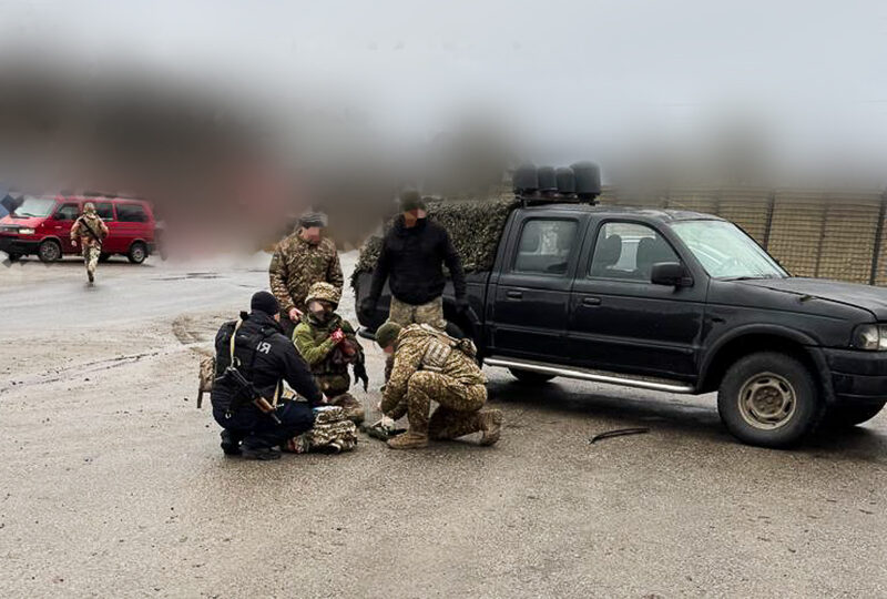 «Тактична медицина рятує»: гвардієць «Скіфа» на блокпосту Харкова врятував пораненого  