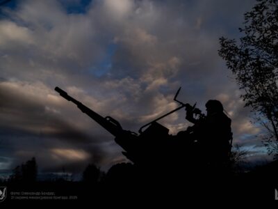 «Спочатку йдуть маргіналізовані юніти»: поблизу Покровська росіяни намагаються штурмувати і збільшувати «кілзону»  