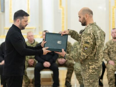Президент відзначив воїнів найвищими державними нагородами  