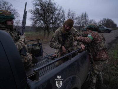 Робот вивіз піхотинця з передової за три дні після поранення  