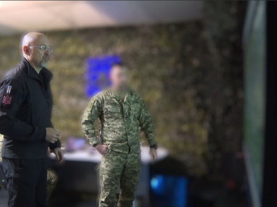 Міністр оборони заслухав доповідь про ситуацію на українському Півдні  