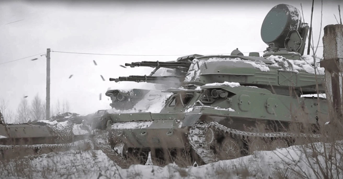 ЗСУ-23-4 10 ОГШБр під час навчальних стрільб на полігоні. Січень 2021 року. Фото: ЗСУ