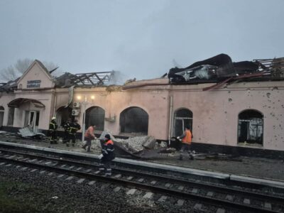 Окупанти атакували залізничну інфраструктуру кількох прифронтових регіонів  