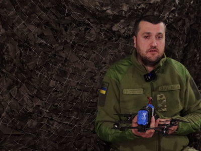 Боєць «Феррарі», поки ремонтували машину, і затрофеїв ворожий дрон  