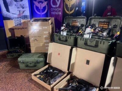 ГУР отримало від благодійників 50 дронів на оптоволокні в межах проєкту «Смачно, бо на дрони»  