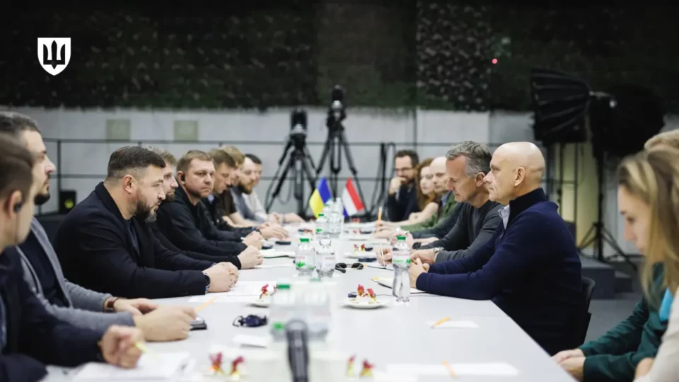 Олександр Козенко обговорив розвиток авіаційних спроможностей України з делегацією Міноборони Нідерландів  