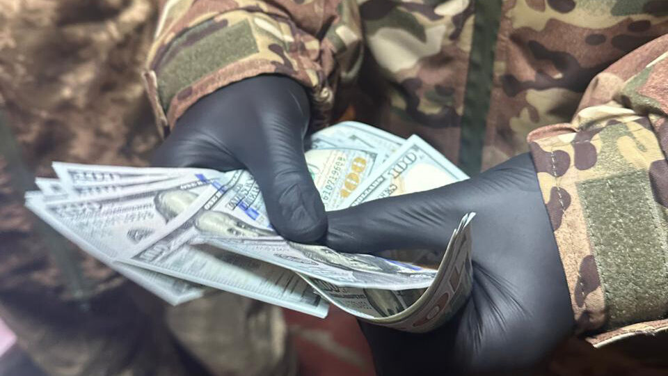 Хотів вийти в СЗЧ: на Кіровоградщині викрито спробу підкупу посадовця навчального центру ЗСУ  