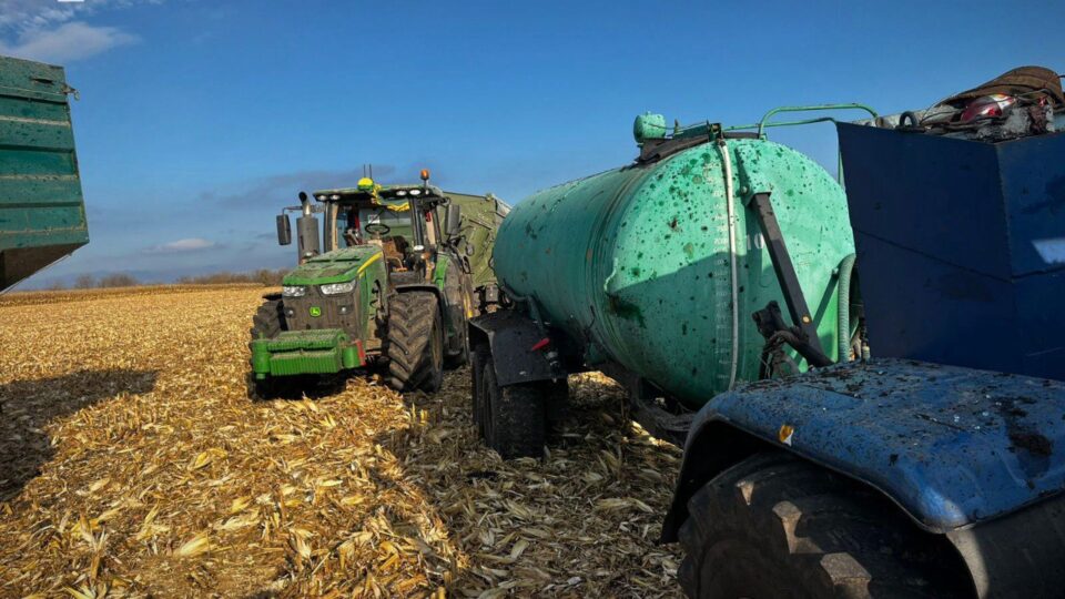 Трагедія на Чернігівщині: двоє чоловіків загинули, один поранений через детонацію російського БПЛА  