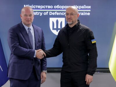 ППО та потреби на зиму: Денис Шмигаль зустрівся з делегацією НАТО на чолі з послом США  