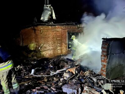 КАБи та понад два десятки дронів: четверо поранених внаслідок обстрілів семи населених пунктів Харківщини  