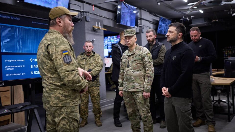 Володимир Зеленський заслухав доповідь щодо стратегії розвитку Сил безпілотних систем  