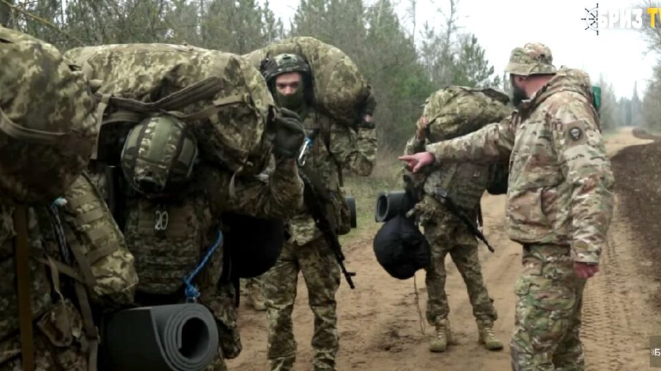 У ВМС показали курс БЗВП для майбутніх морпіхів  