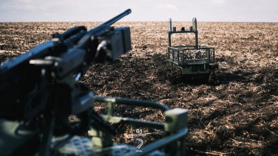 Логістика ускладнена, але здійснюється: про ситуацію в Мирнограді повідомило Угрупування військ «Схід»  