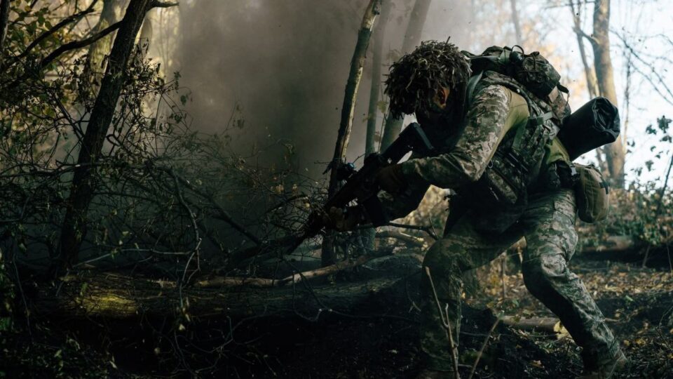 Головком ЗСУ повідомив про обстановку на головних напрямках фронту та деталі ударів по росії  