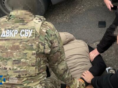 «До 13 тис. євро за втечу»: СБУ викрила шість схем ухилення — від фейкових діагнозів до маршрутів через ліси  