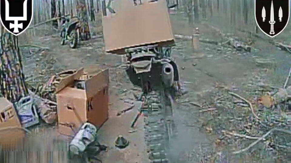 «Горіло все»: Signum накрив місце дислокації пілотів рф із технікою та запасами FPV  