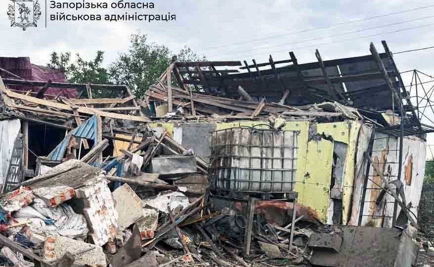 «Понад 500 ударів за добу»: На Запоріжжі поранено жінку, ворог масовано застосував дрони та авіацію  