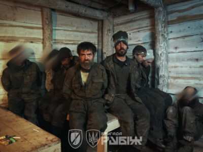 «Дай покурить і ми здаємося»: розвідники бригади «Рубіж» взяли в полон 12 окупантів на Покровському напрямку  